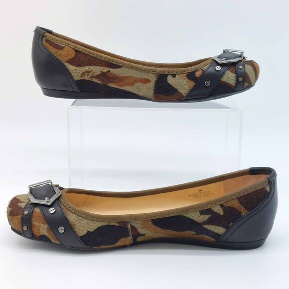 Gianni Bini Camo Haircalf Ballet Flats Women’s Sz 8M Leather Upper Buckle Studs - Picture 5 of 11